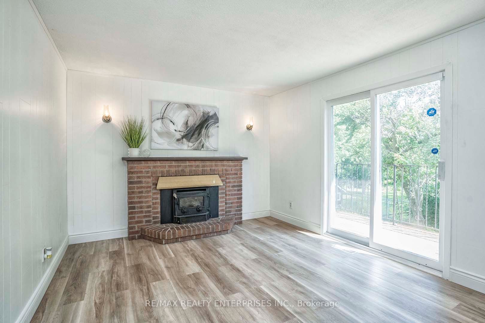 41 Bremen Lane
