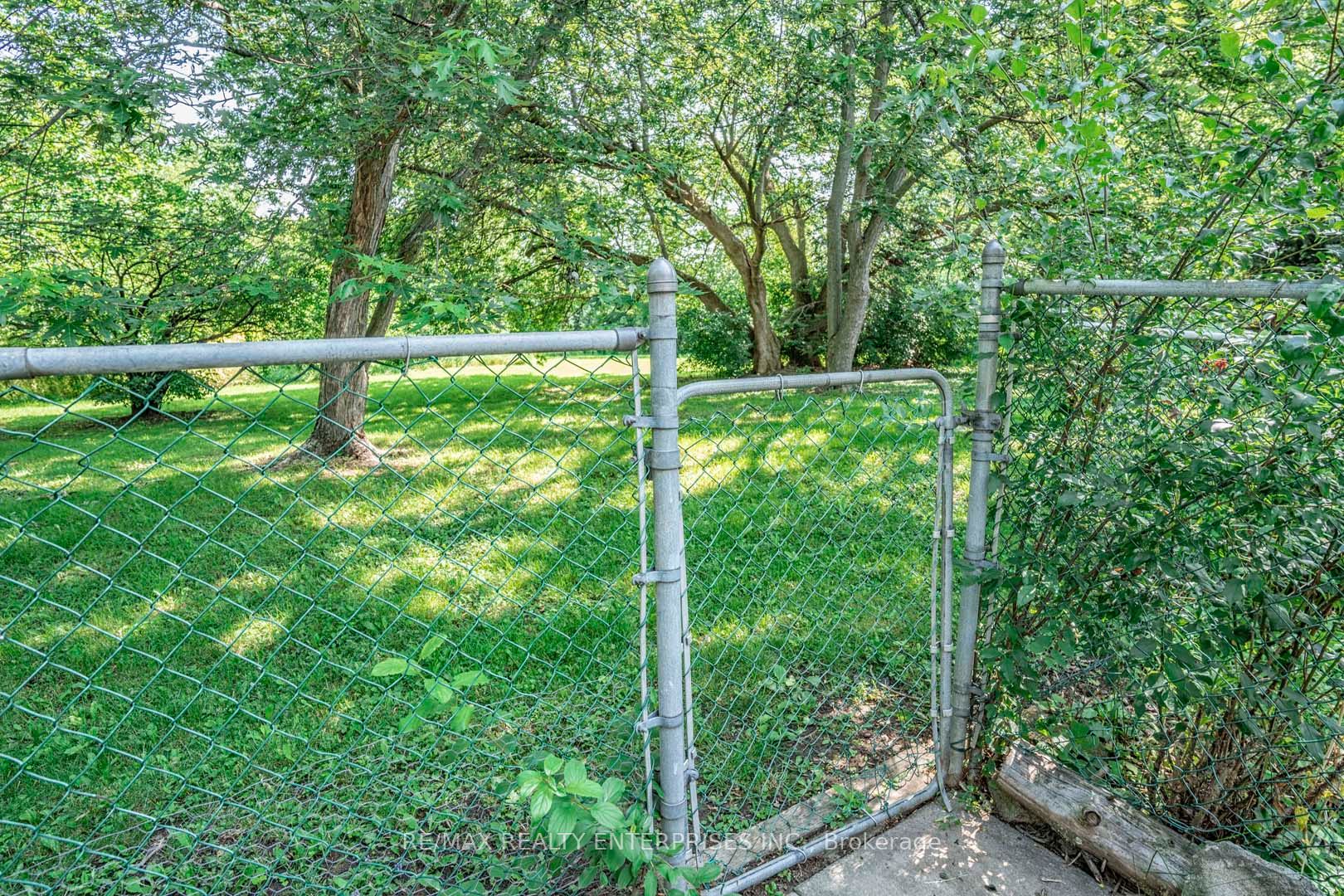 41 Bremen Lane
