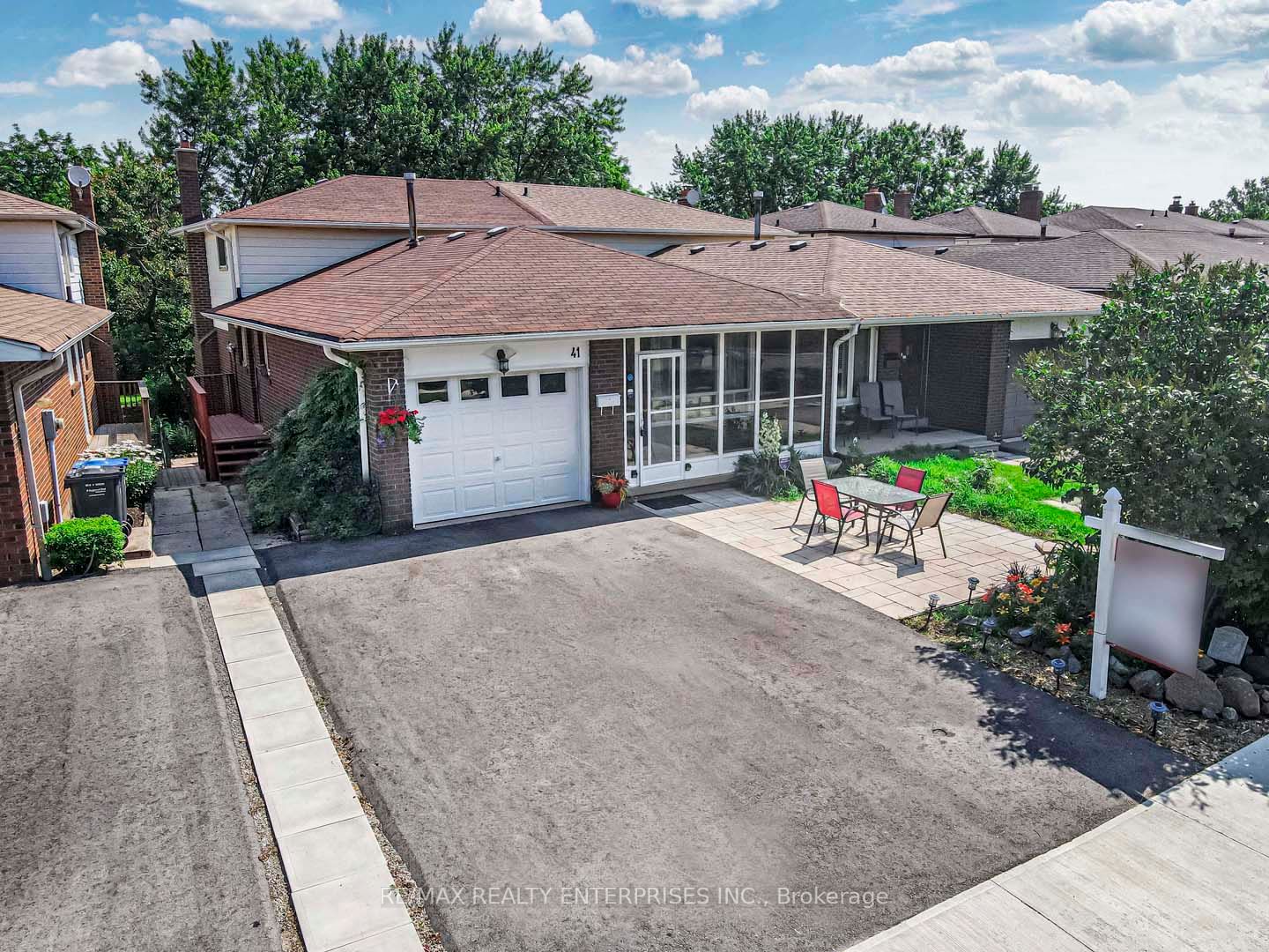 41 Bremen Lane