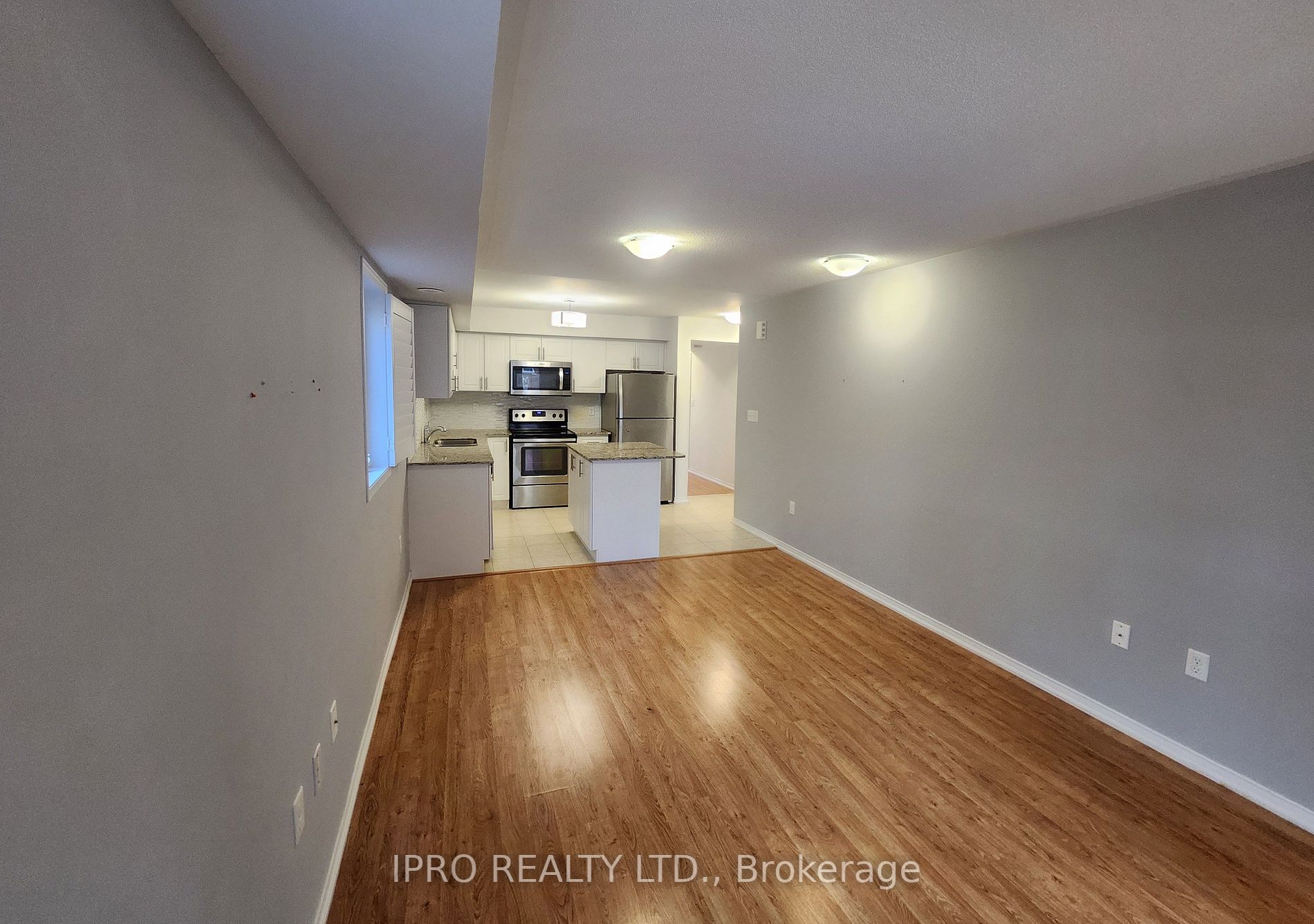 2496 Post Road, #18