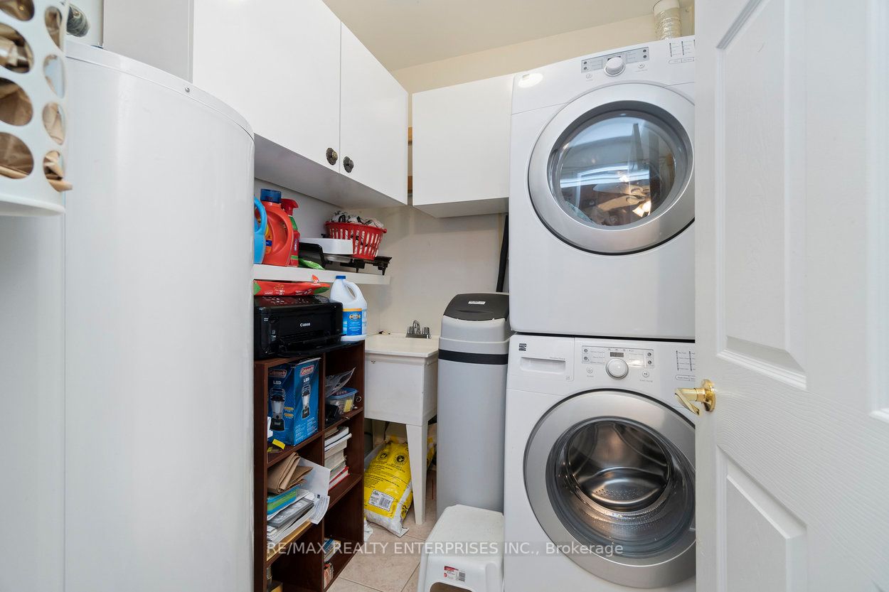 443 Centennial Forest Dr, #408