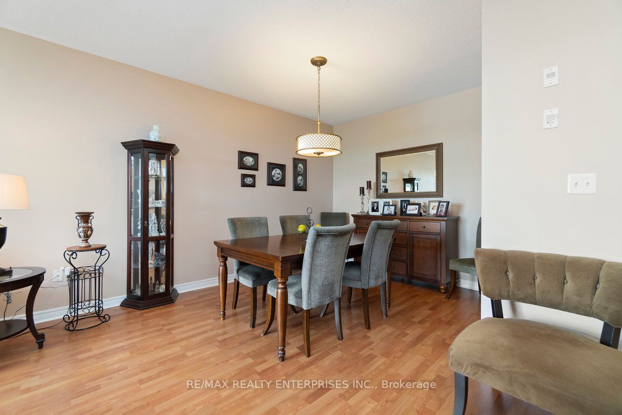 443 Centennial Forest Dr, #408