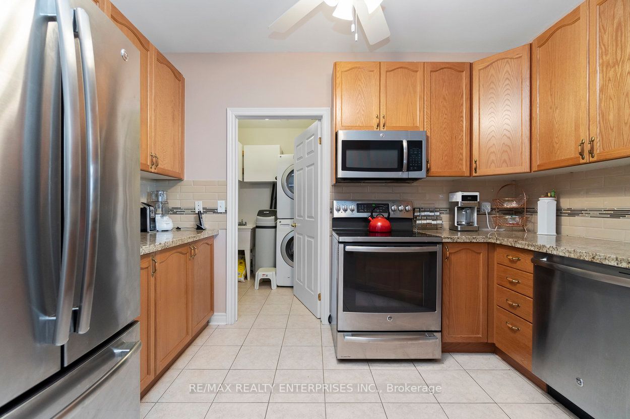 443 Centennial Forest Dr, #408