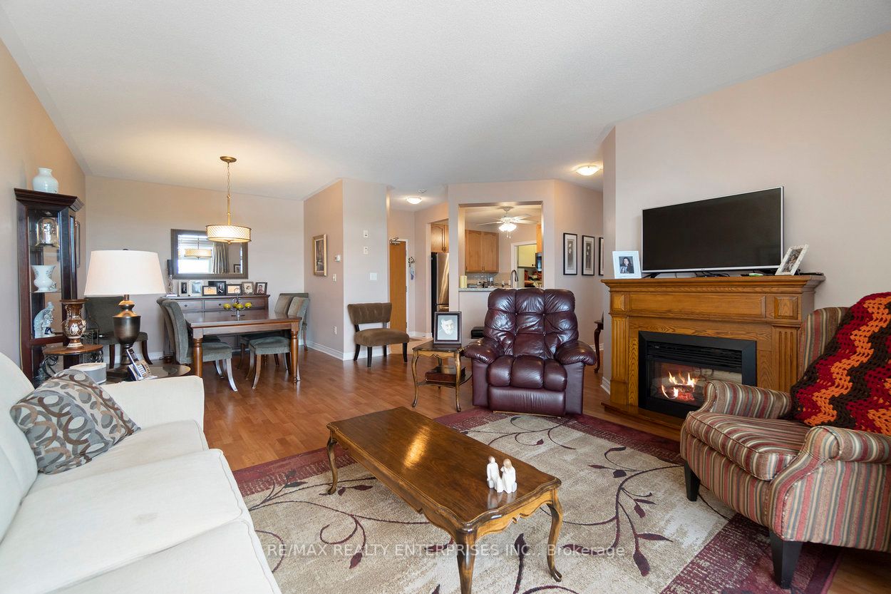 443 Centennial Forest Dr, #408