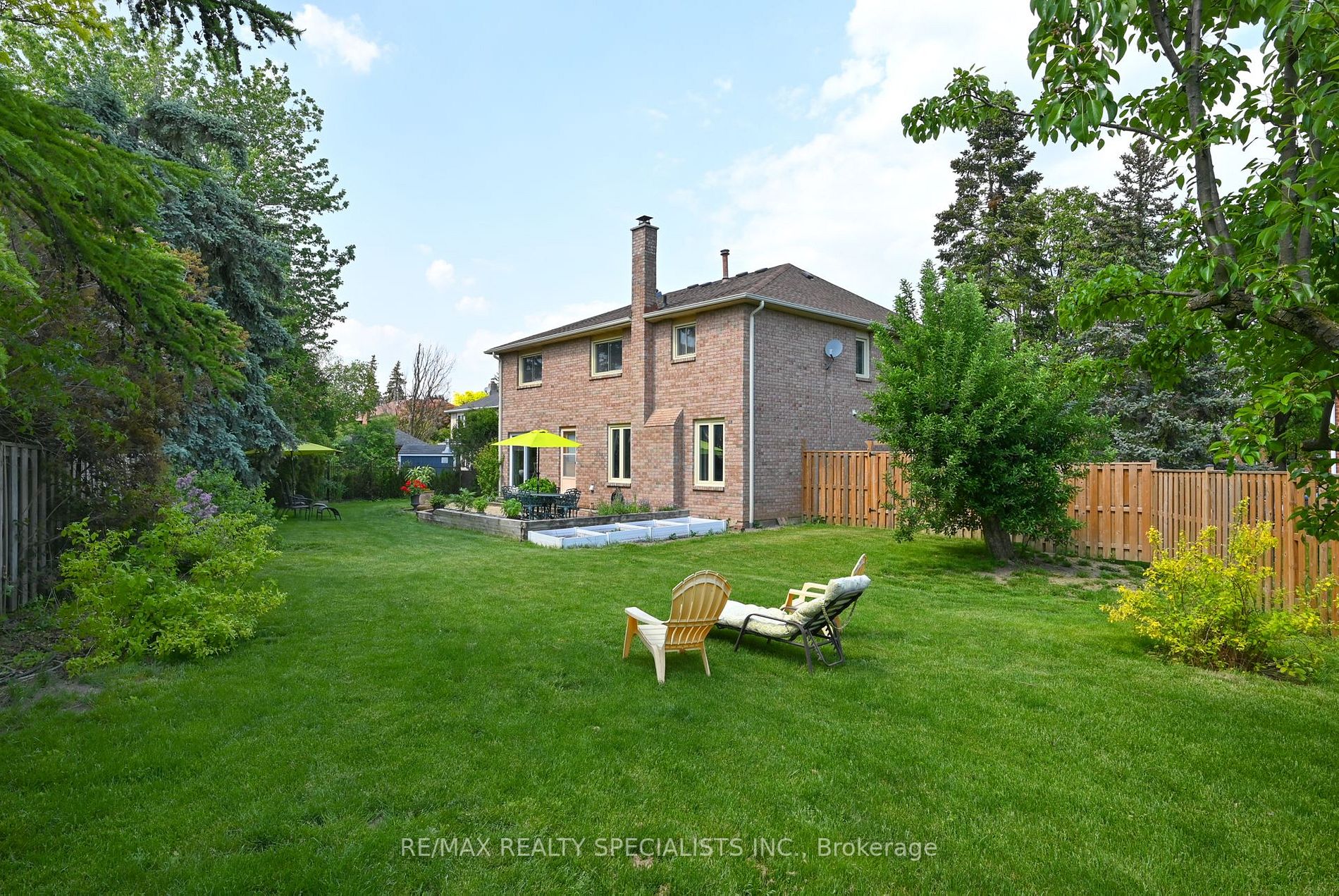 24 Langley Pl