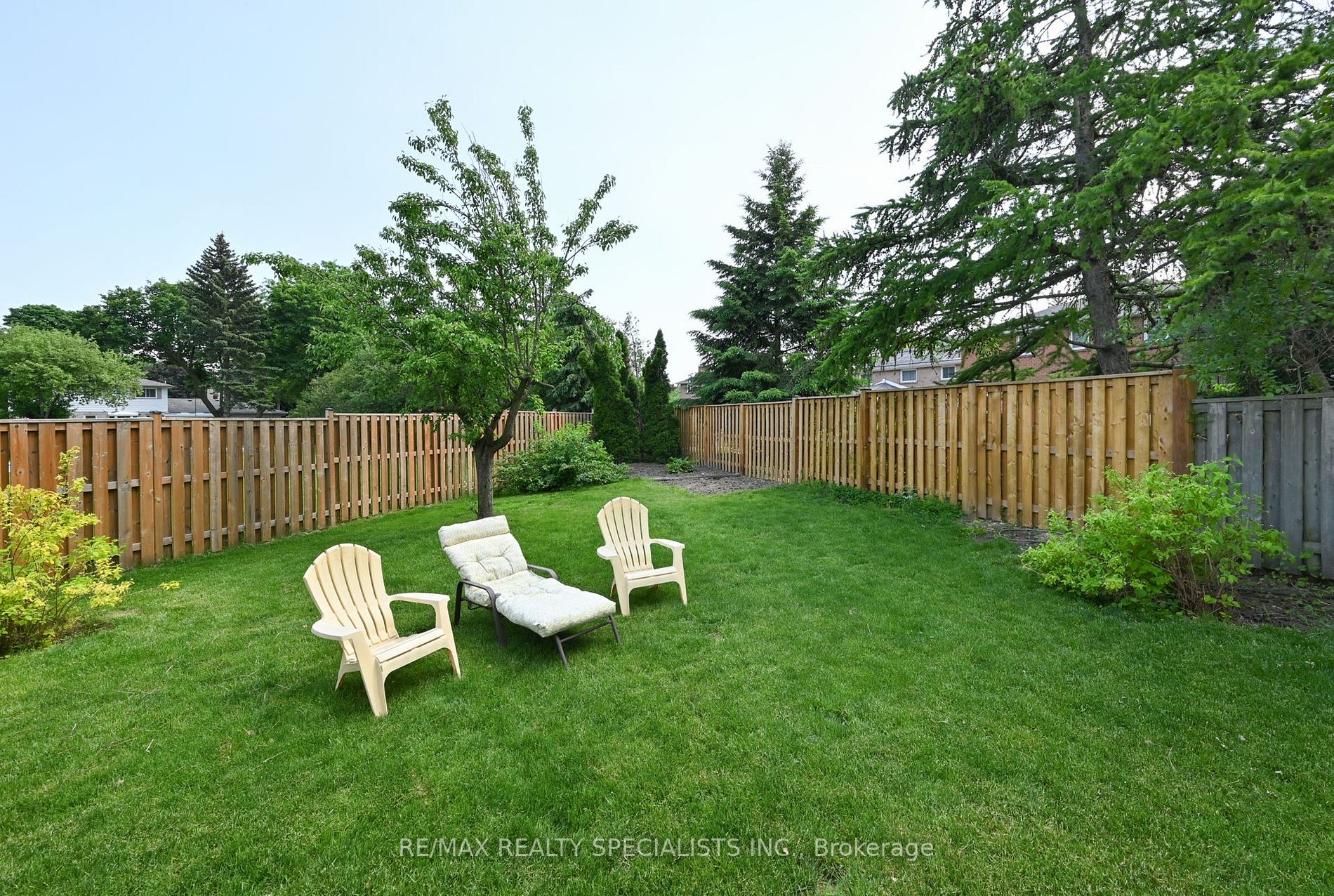 24 Langley Pl