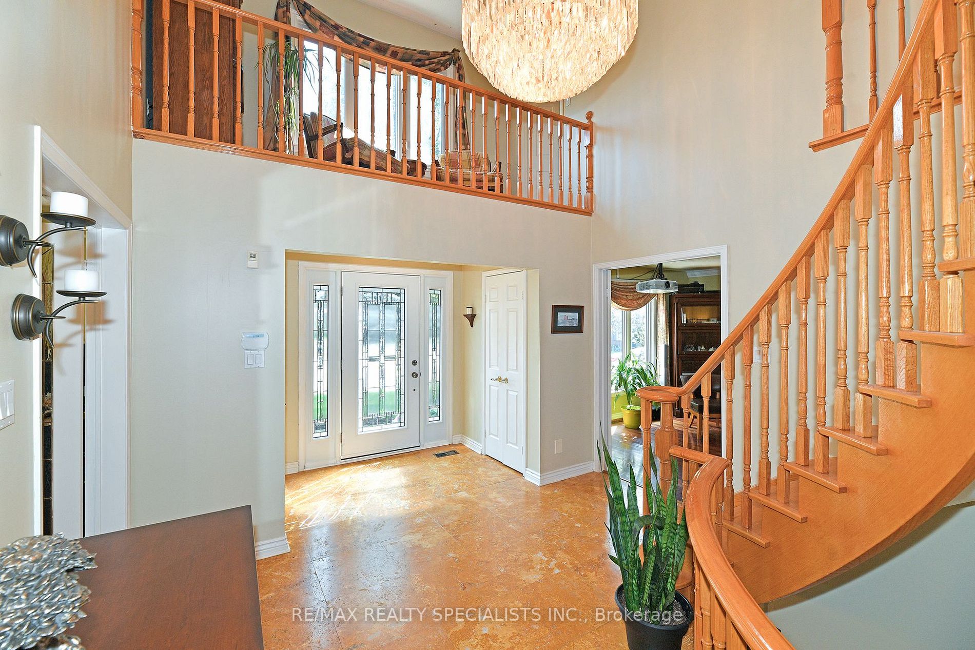 24 Langley Pl