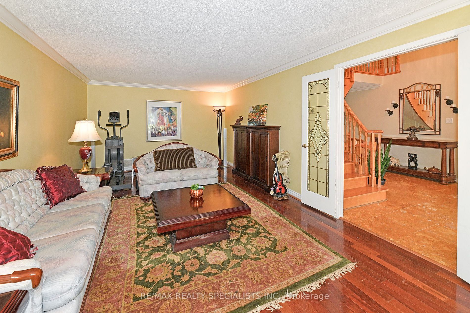 24 Langley Pl