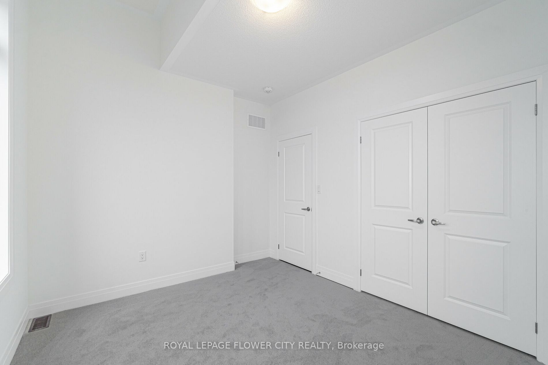 33 Lippa Drive