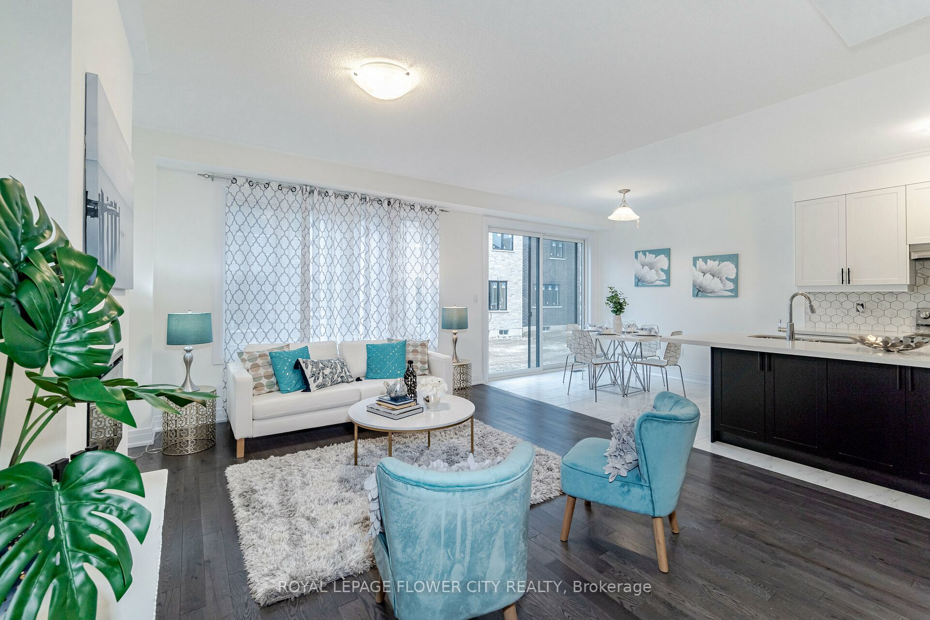 33 Lippa Drive