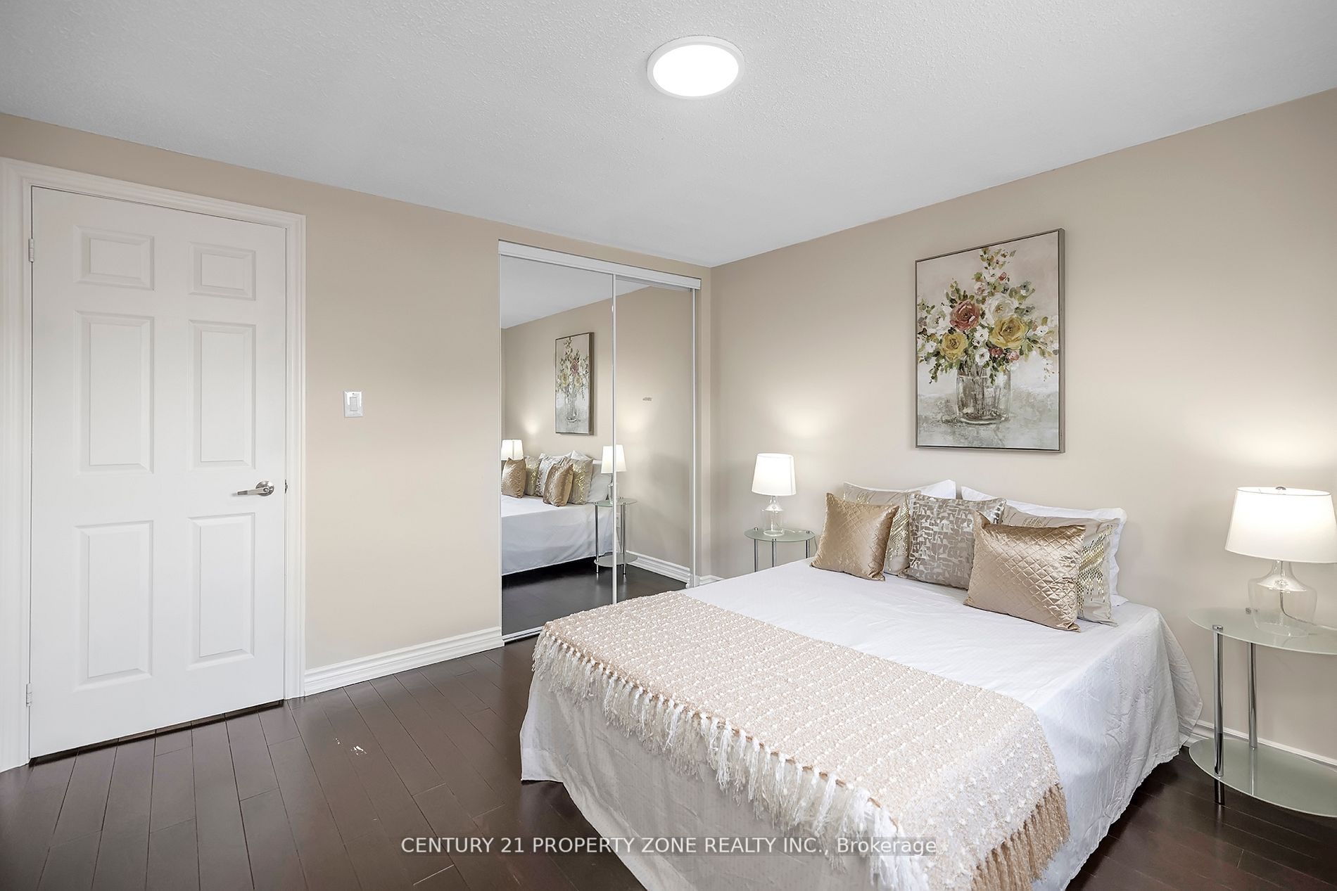 58 Schubert Cres