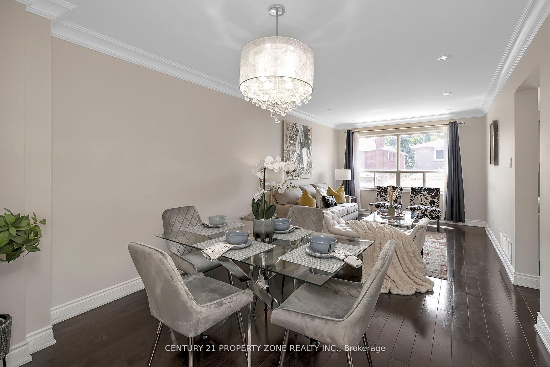 58 Schubert Cres