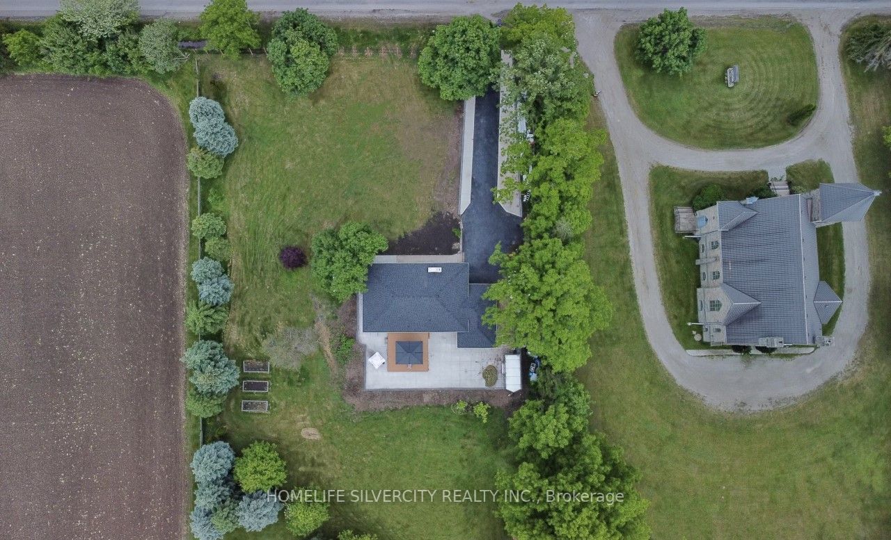 16817 22 Side Road