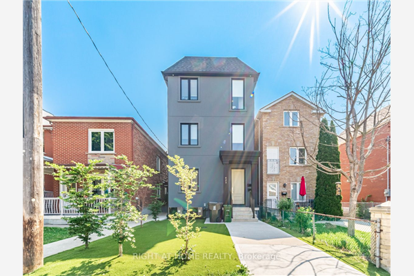 425 Westmoreland Ave N, Toronto