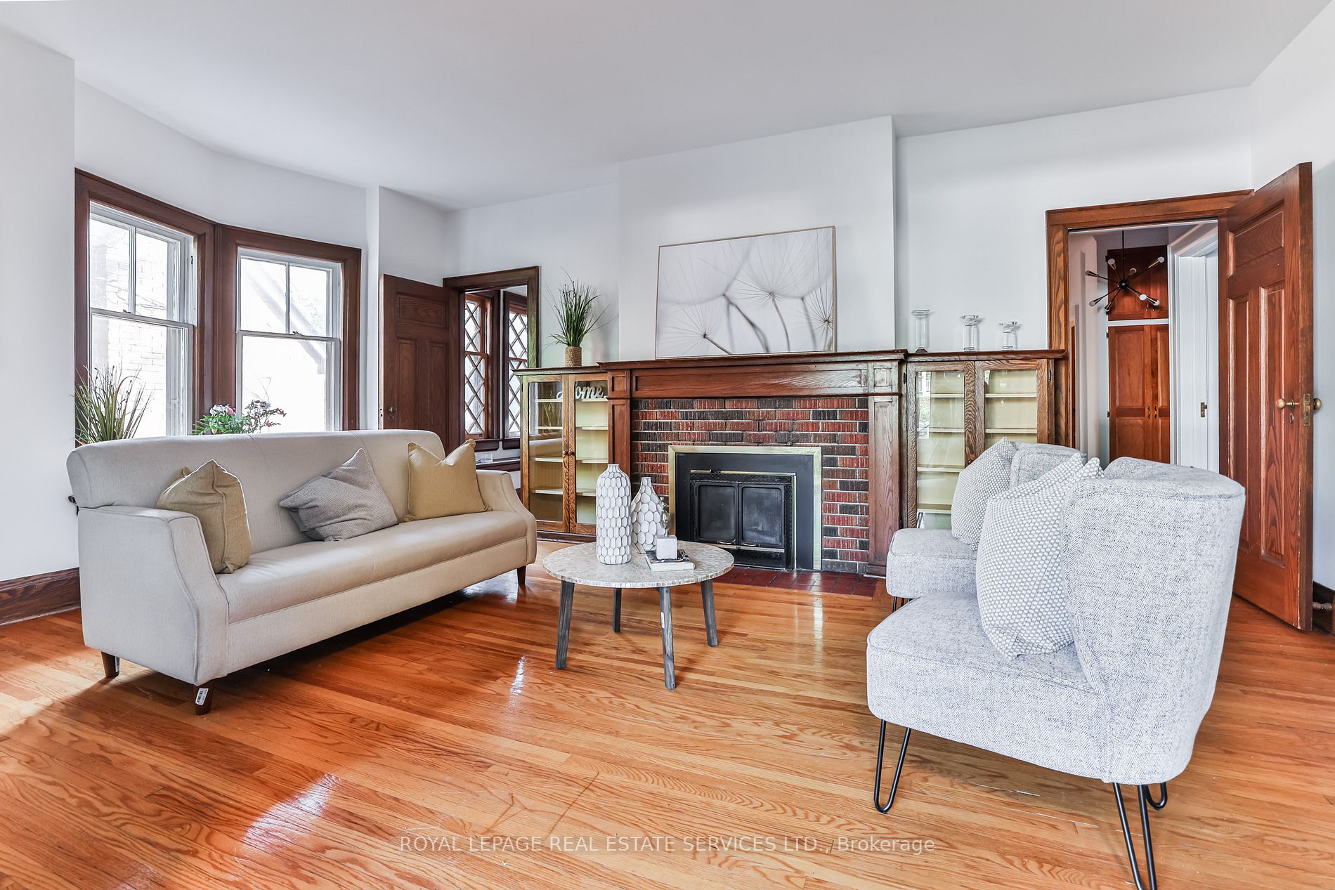 224 Ellis Ave