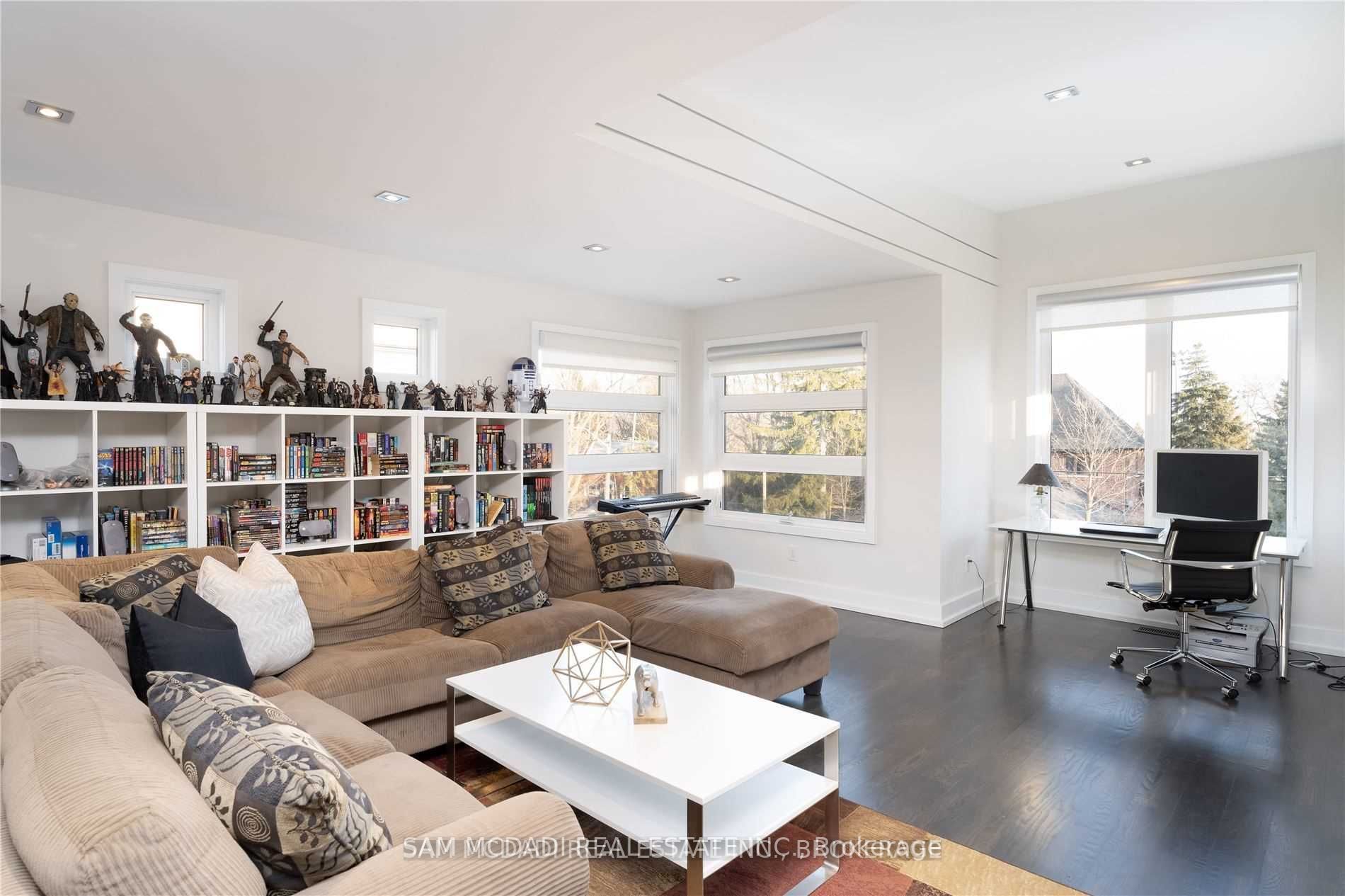 685 Montbeck Crescent
