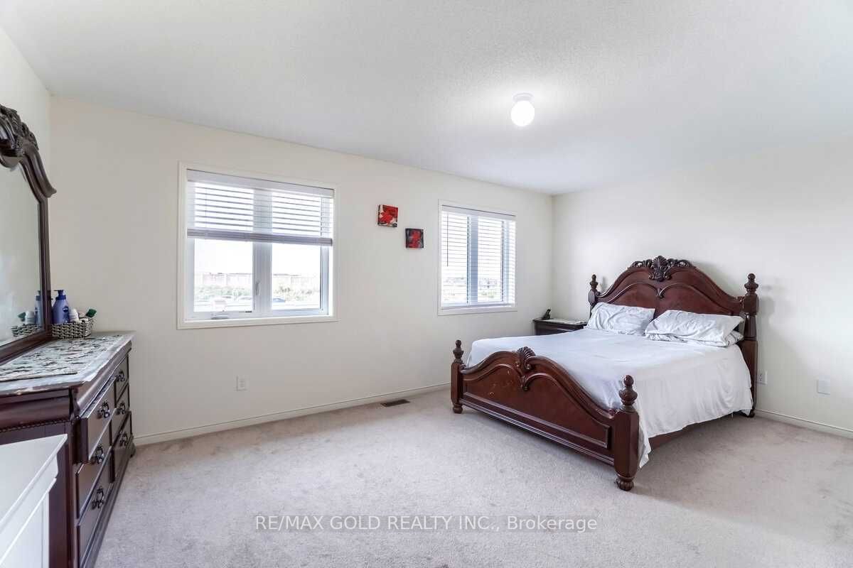 114 Cookview Dr