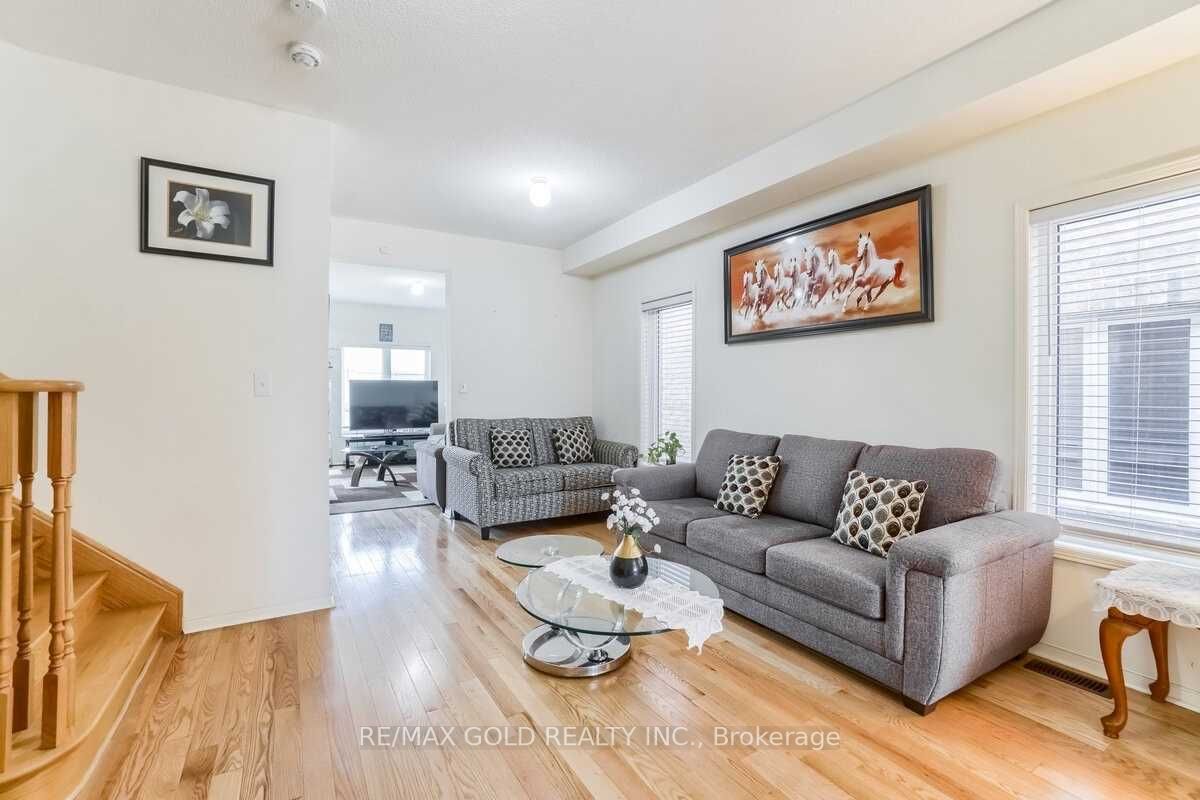 114 Cookview Dr