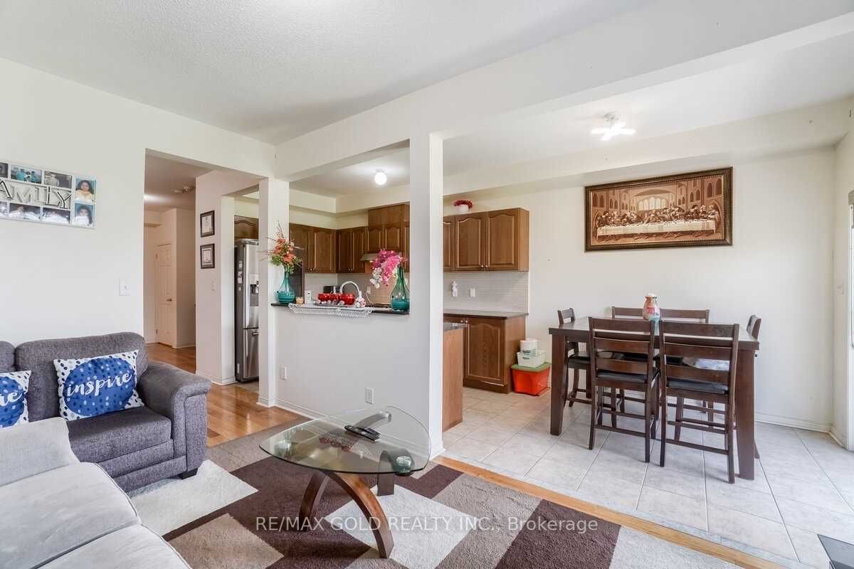 114 Cookview Dr