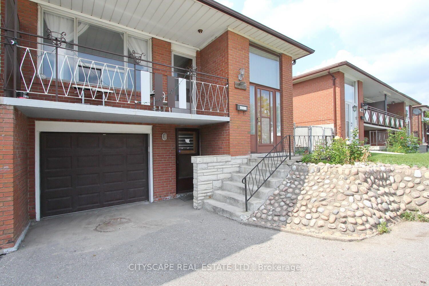 3039 Morning Star Dr