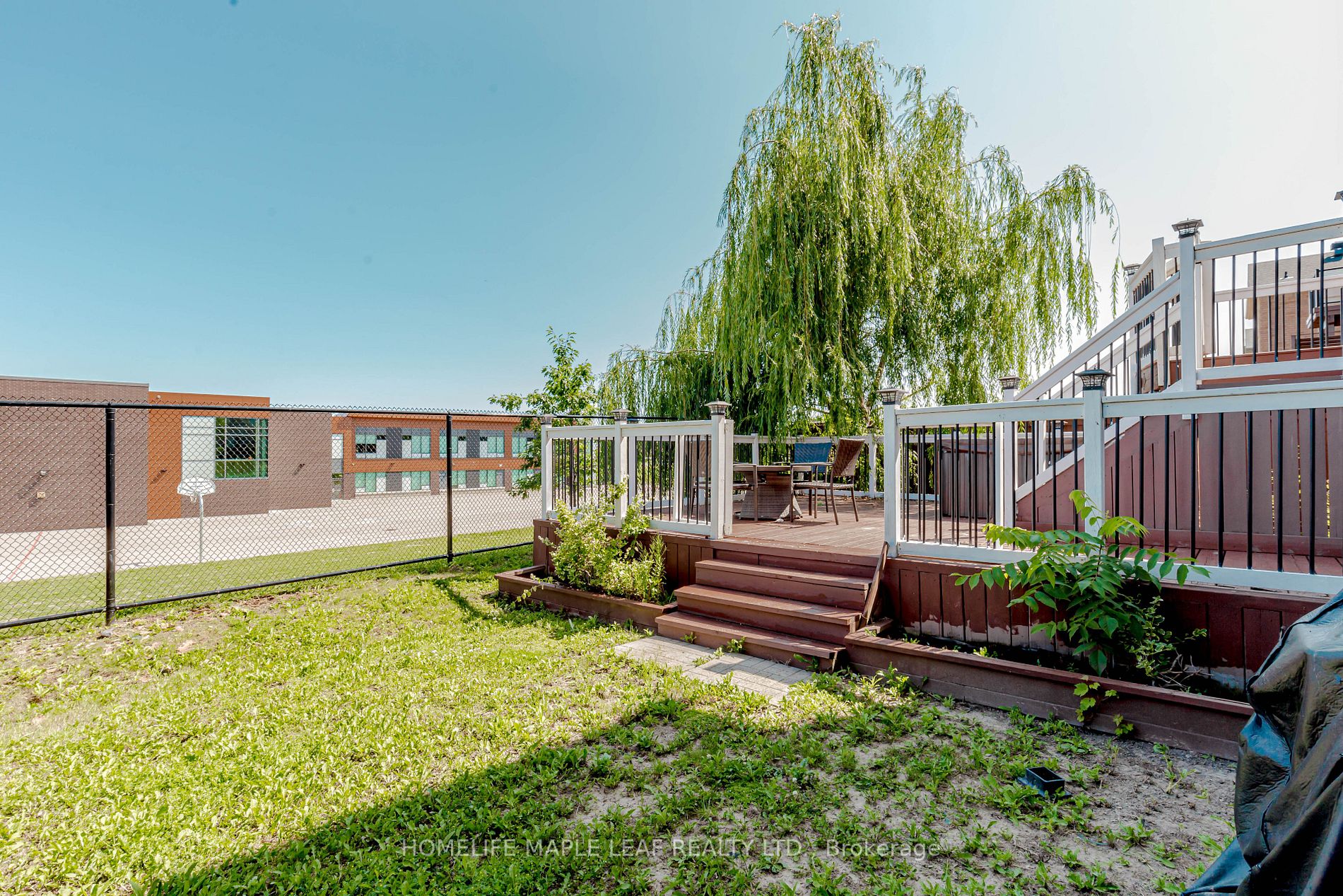 45 Interlacken Dr