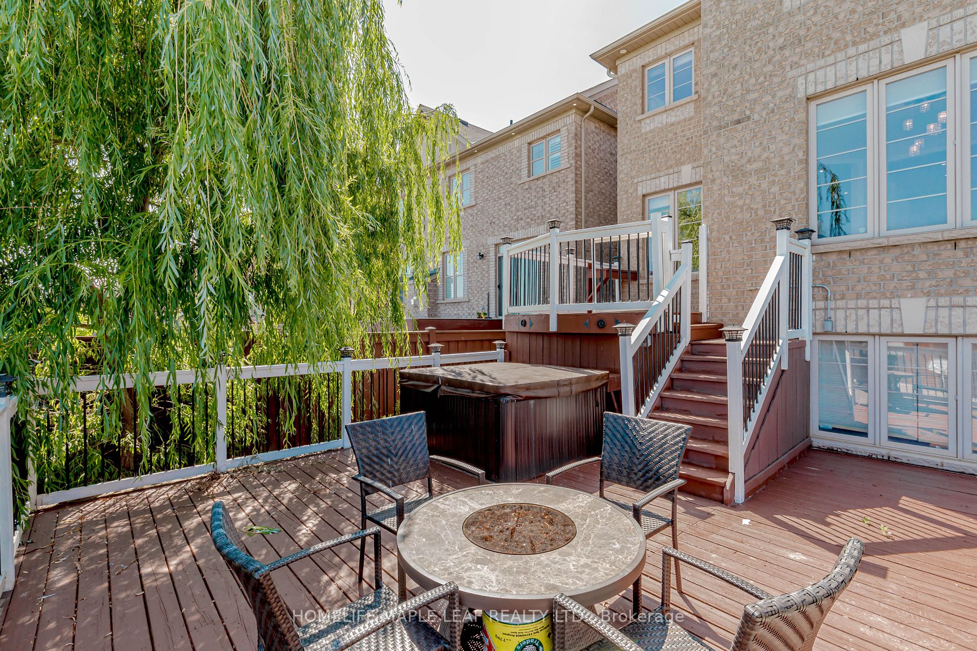45 Interlacken Dr