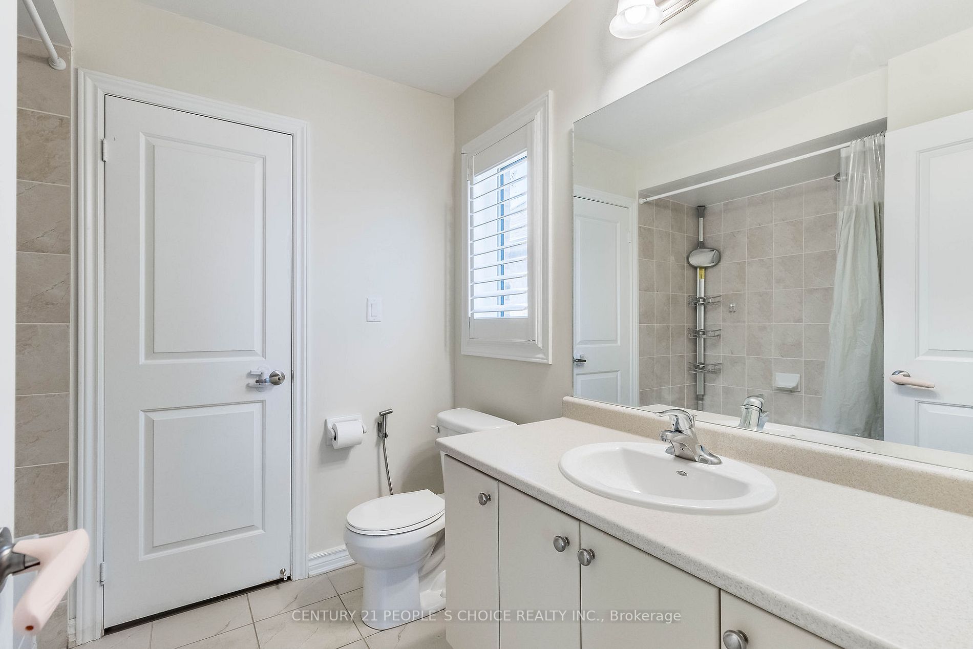 14 Watfive St