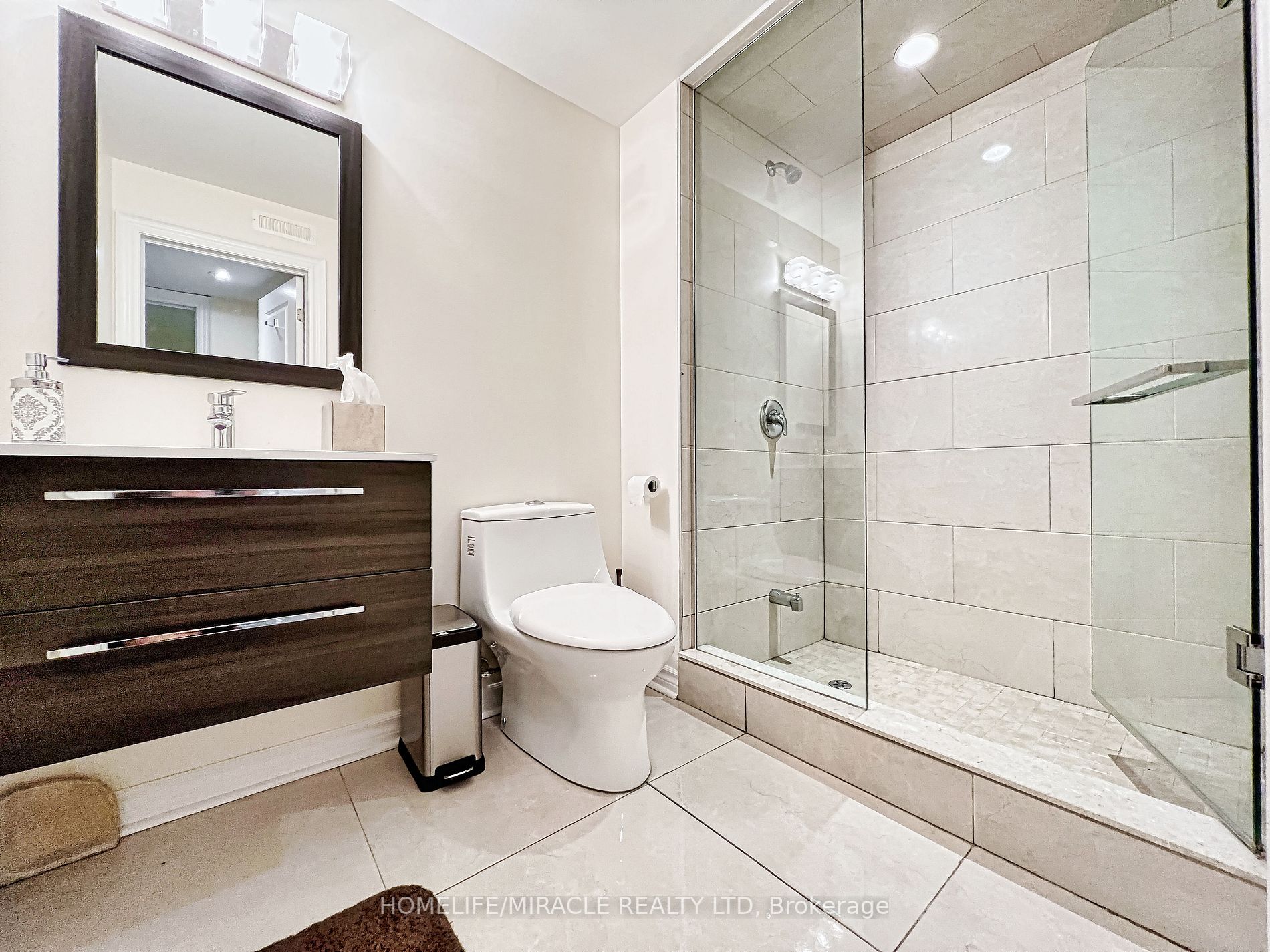 4478 Grassland Crescent