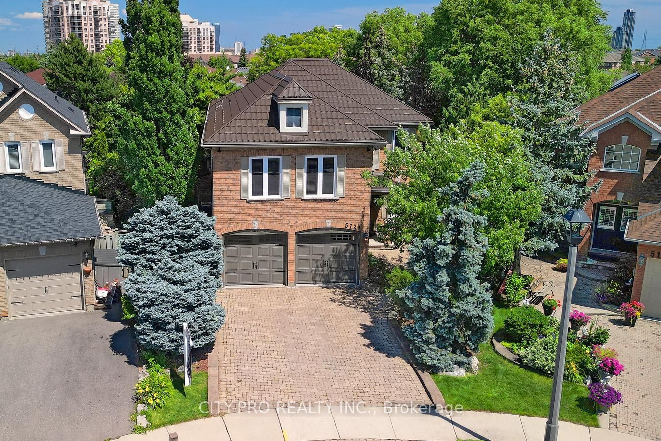 5121 Parkplace Circ