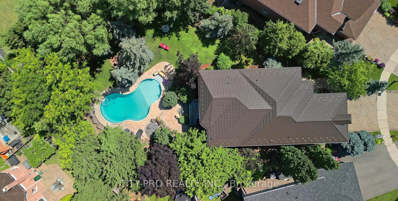 5121 Parkplace Circ