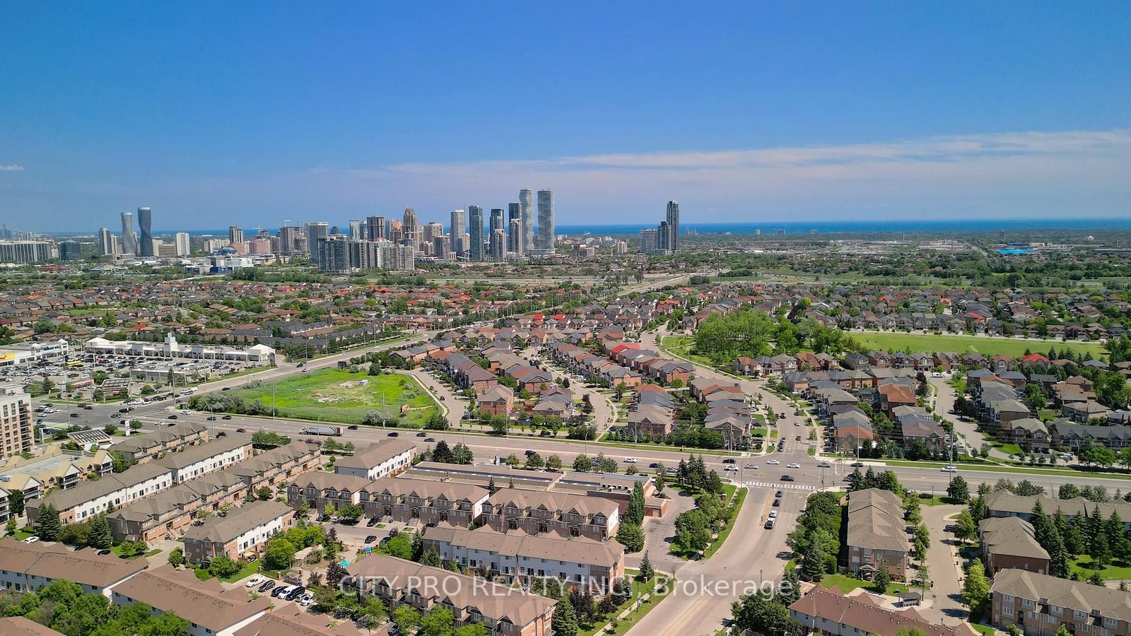 5121 Parkplace Circ