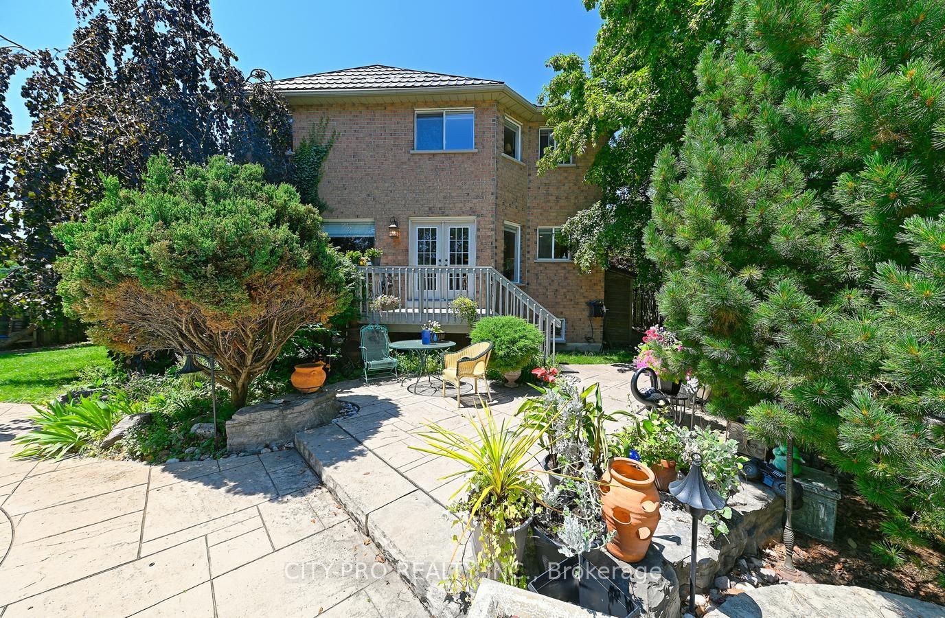 5121 Parkplace Circ