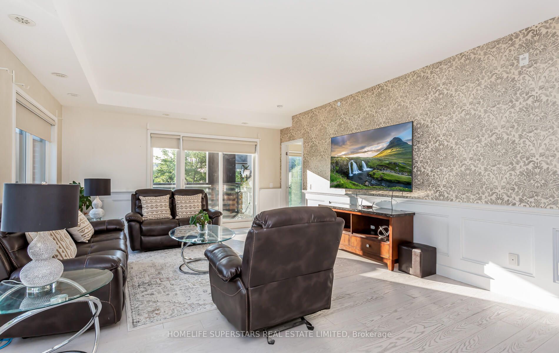 5025 Harvard Rd, #204