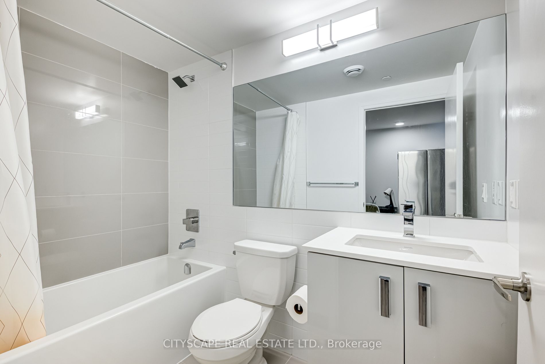 26 Gibbs Rd, #433