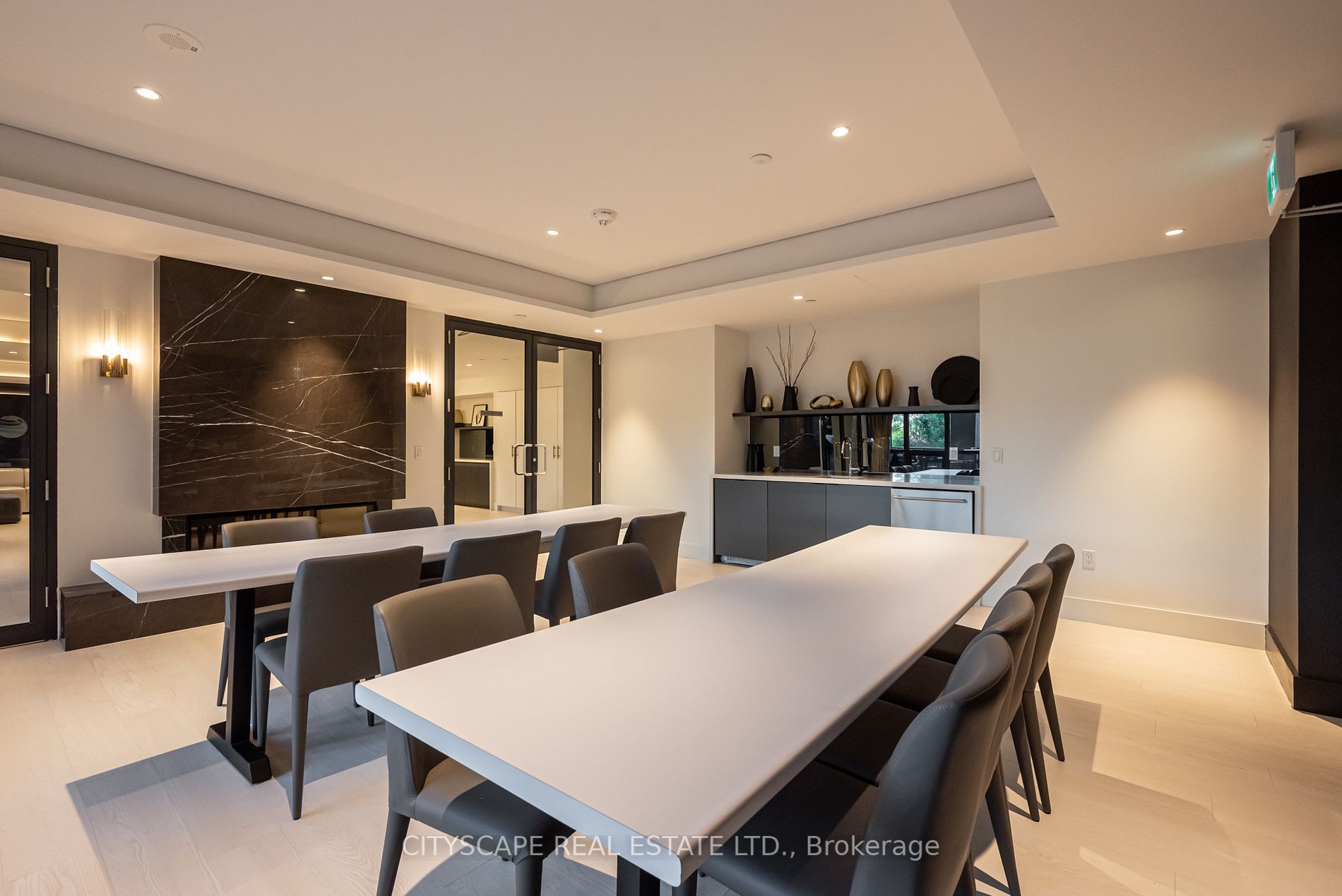 26 Gibbs Rd, #433
