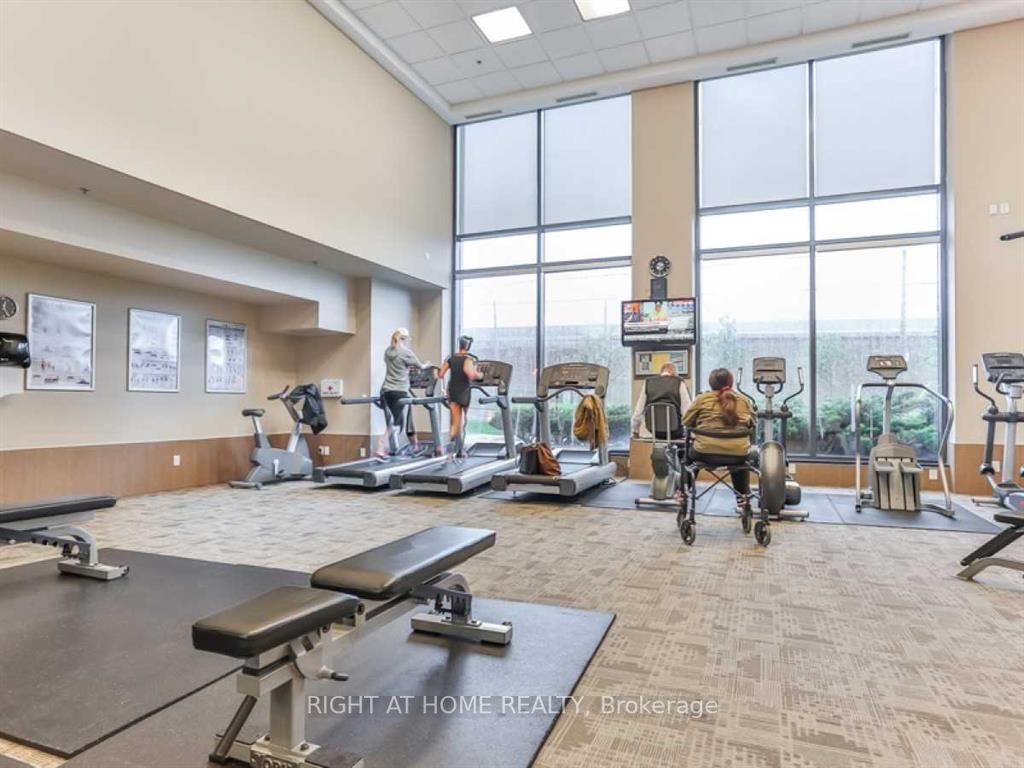 2087 Lake Shore Blvd W, #207
