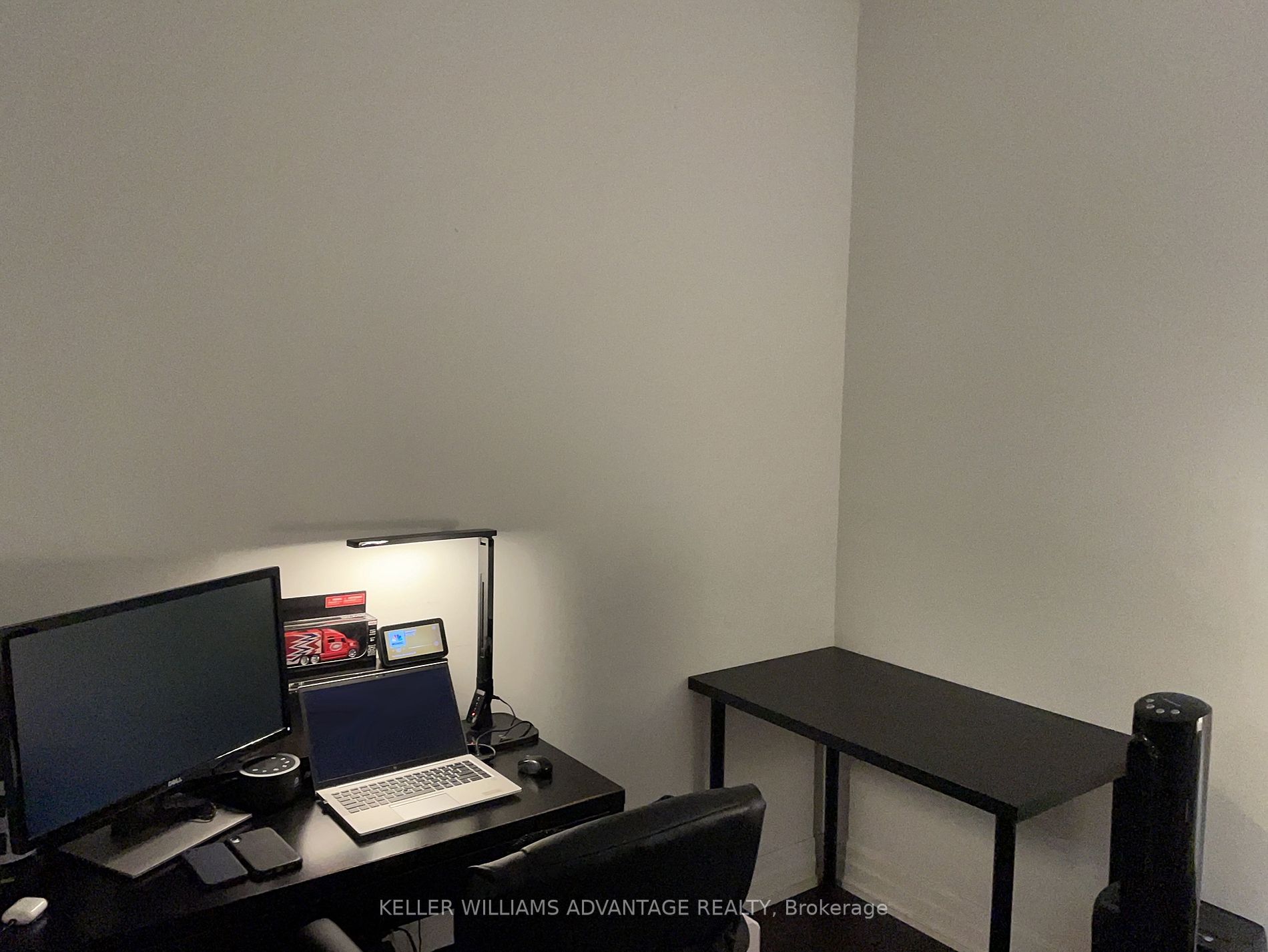 57 Macaulay Ave, #502