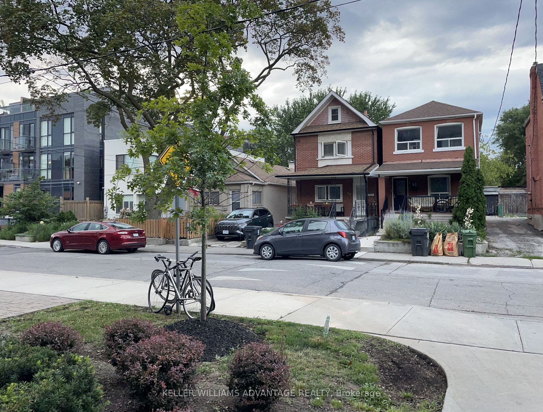 57 Macaulay Ave, #502