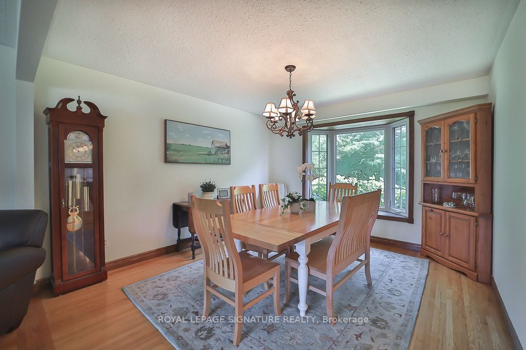 1653 Spruce Dr