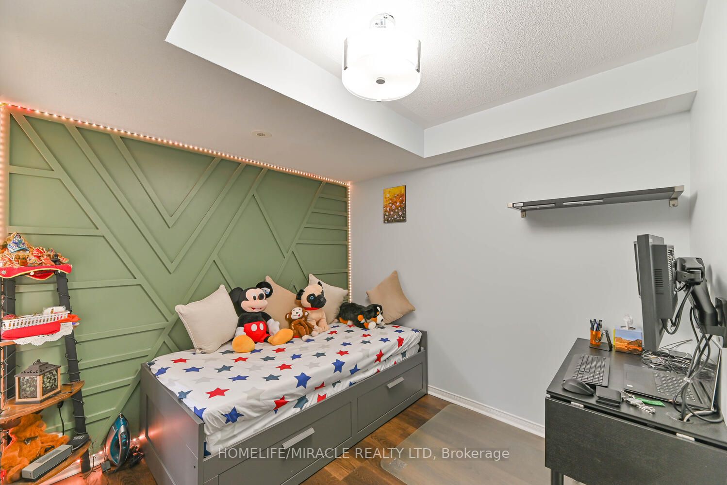 5050 Intrepid Drive, #56