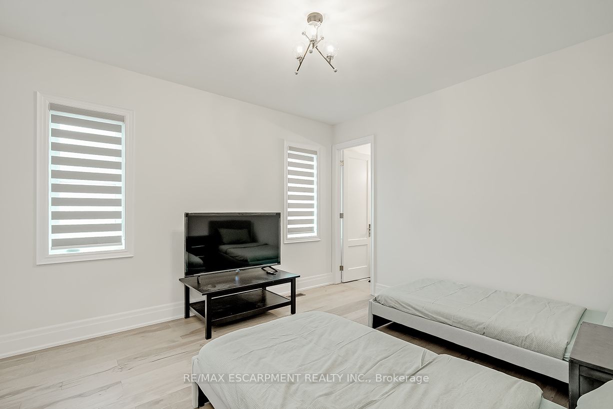 Listing W6648366 - Large Photo # 32