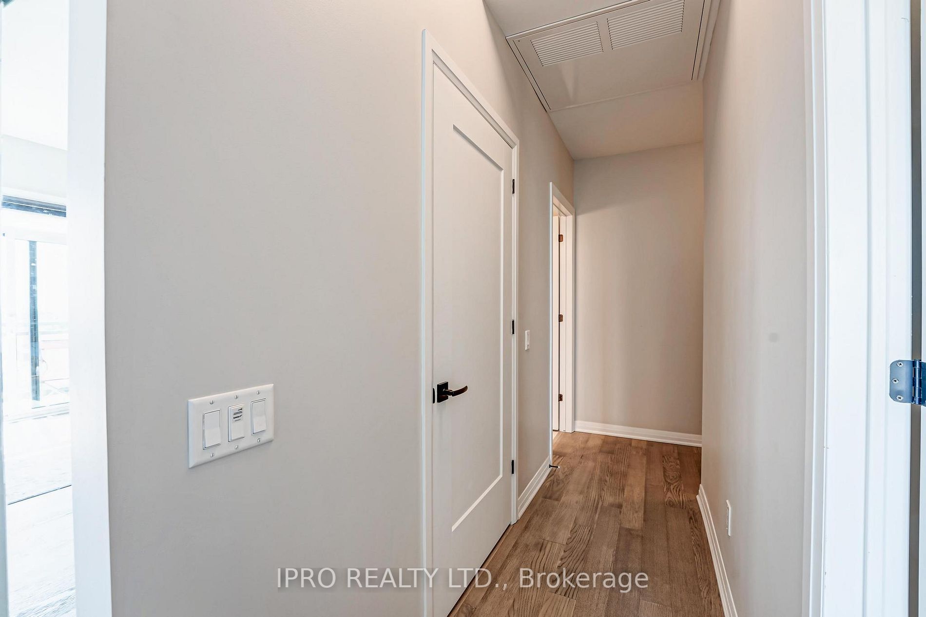 Listing W6648654 - Large Photo # 6