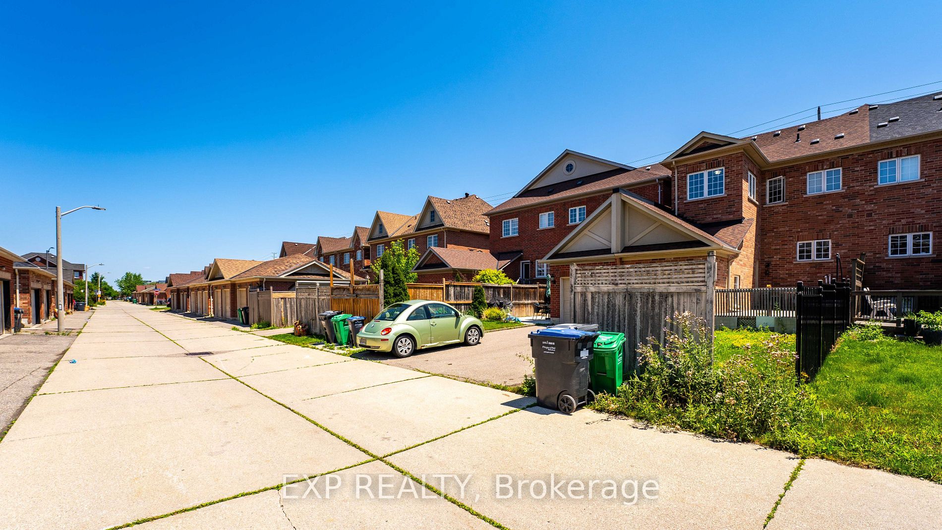 3533 Eglinton Ave W
