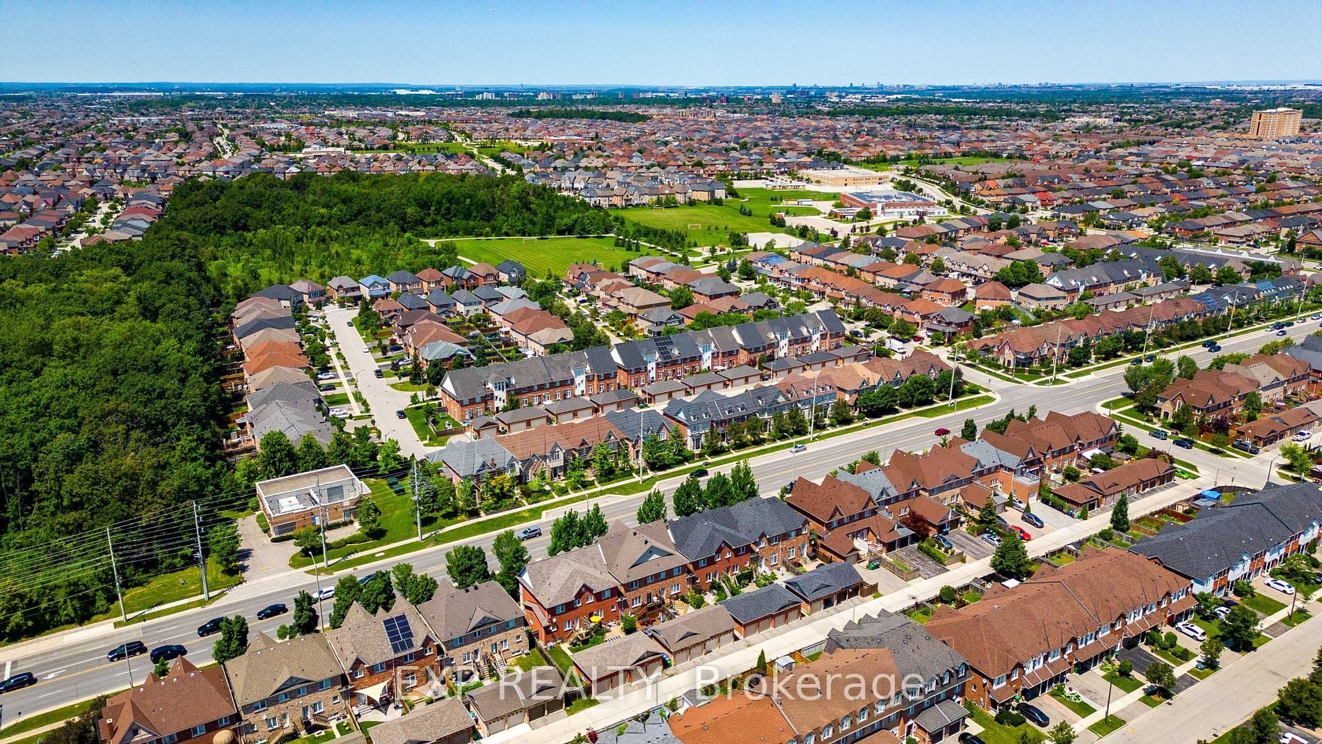 3533 Eglinton Ave W