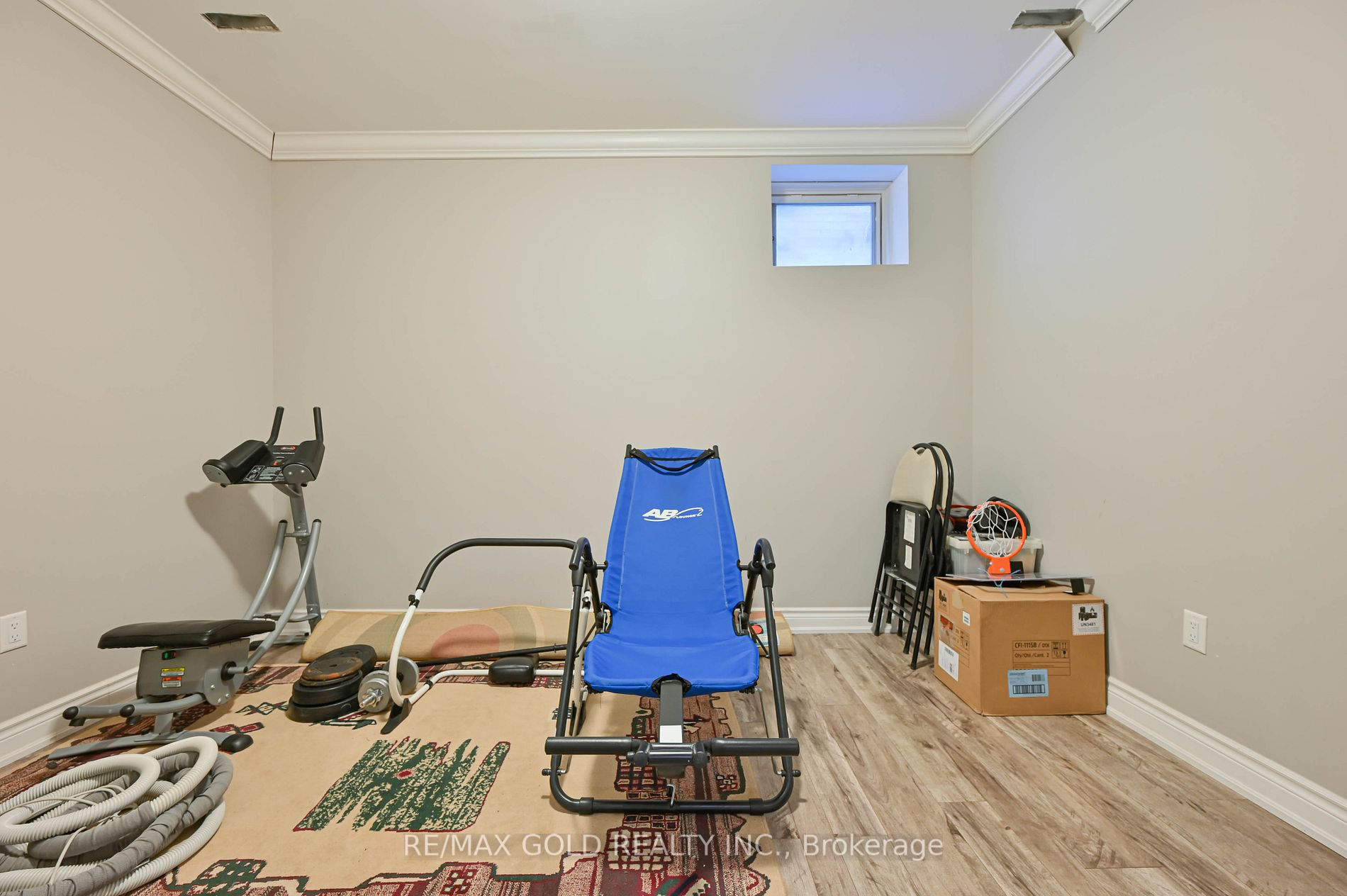46 Eaglesprings Cres