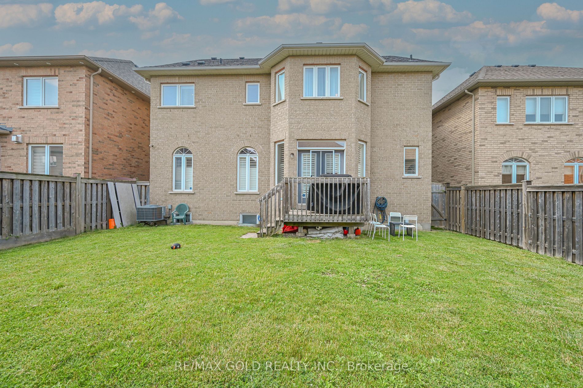 46 Eaglesprings Cres