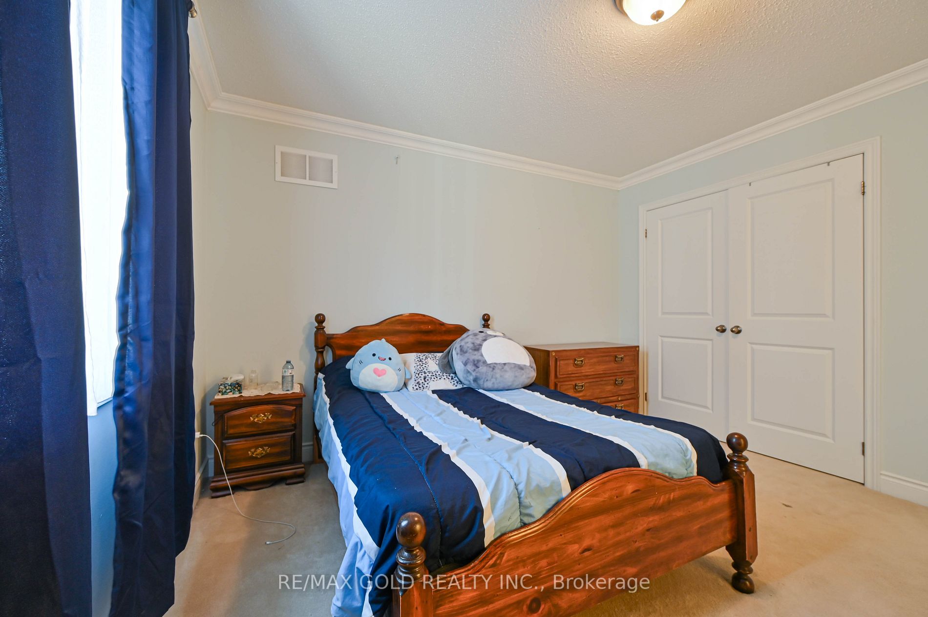 46 Eaglesprings Cres