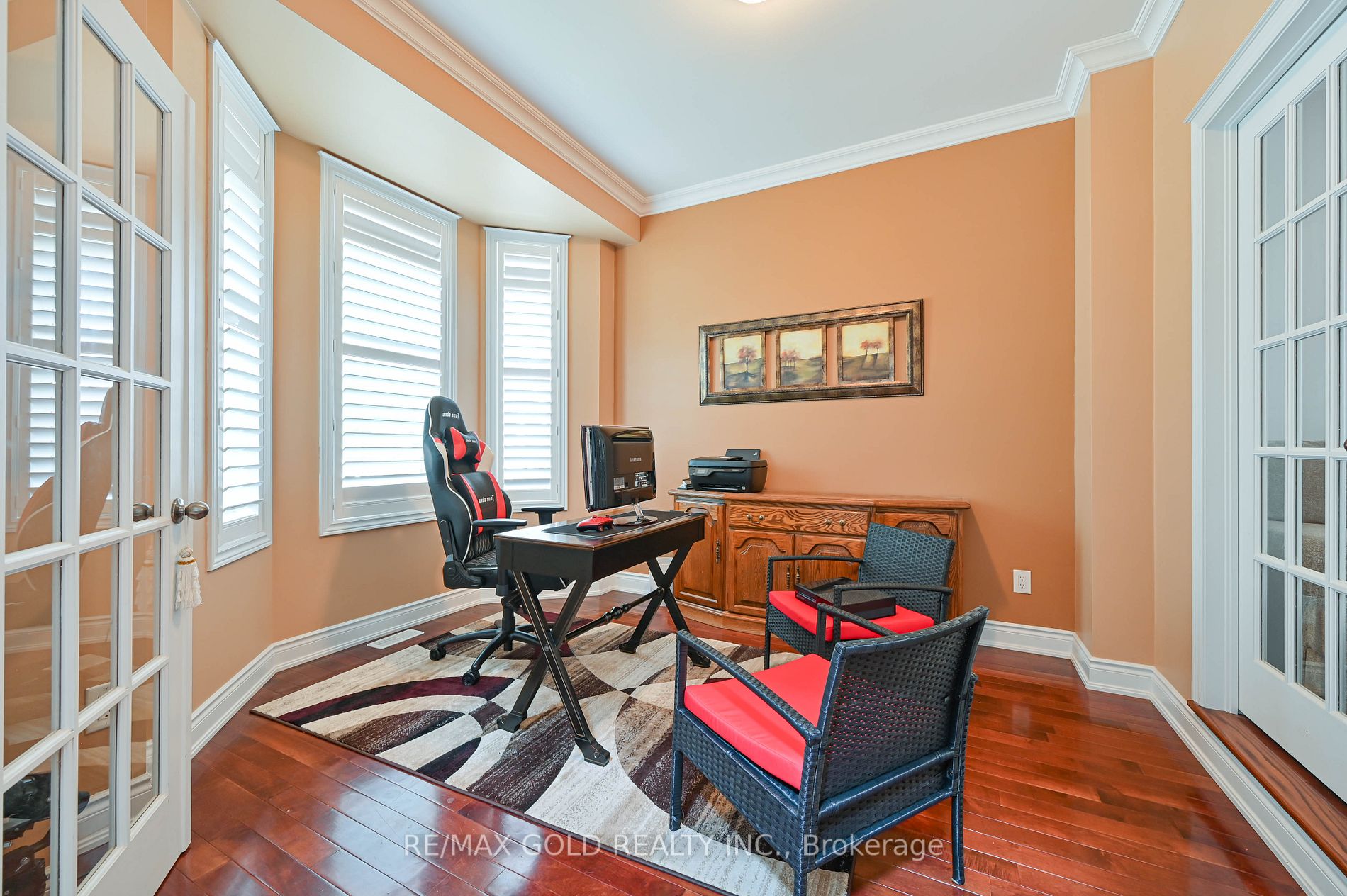 46 Eaglesprings Cres