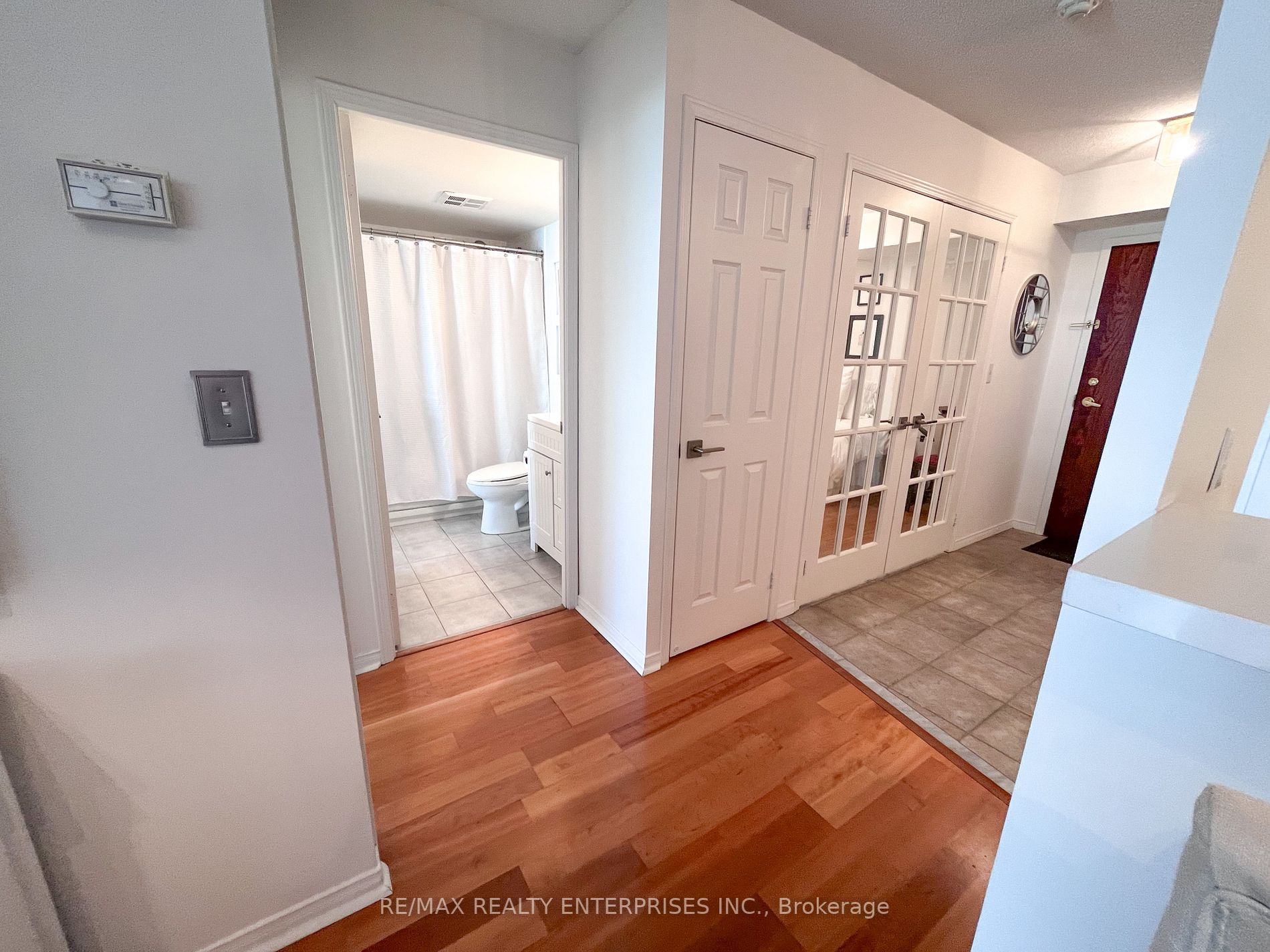 190 Manitoba Street #706
