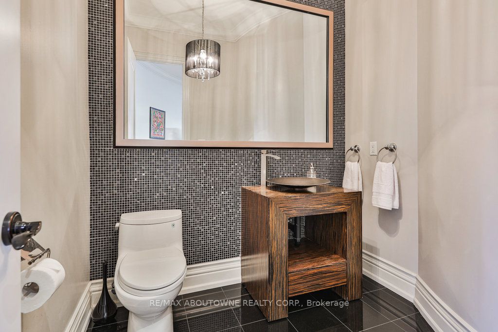 Listing W6648936 - Large Photo # 17
